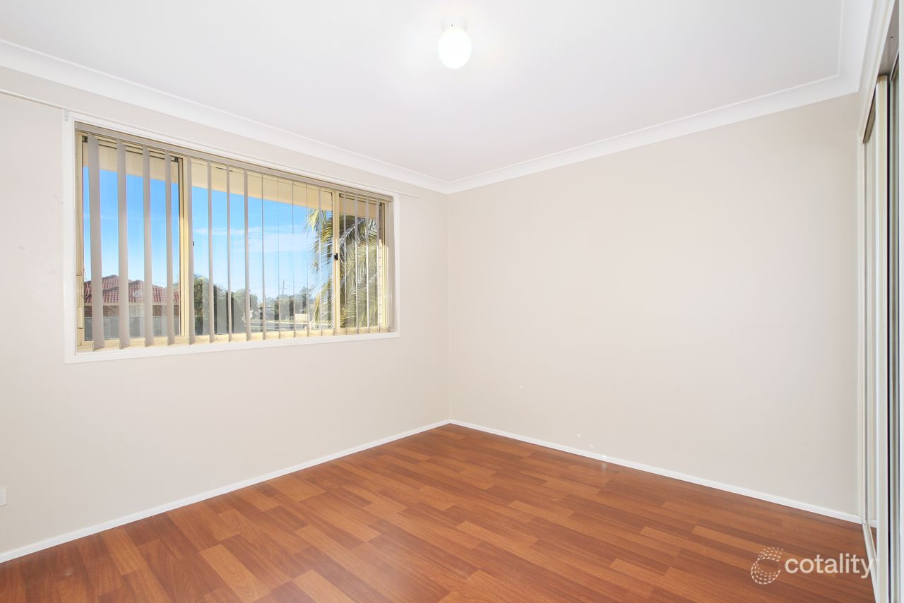 8 Mitchell St, Westdale, NSW 2340