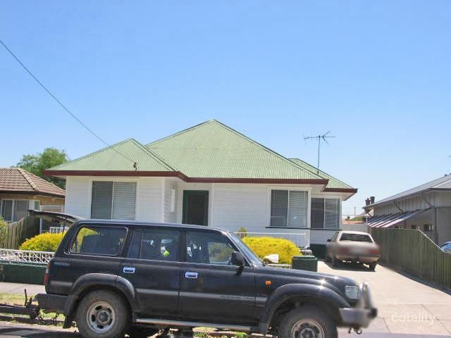 10 Hotham St, Seddon, VIC 3011
