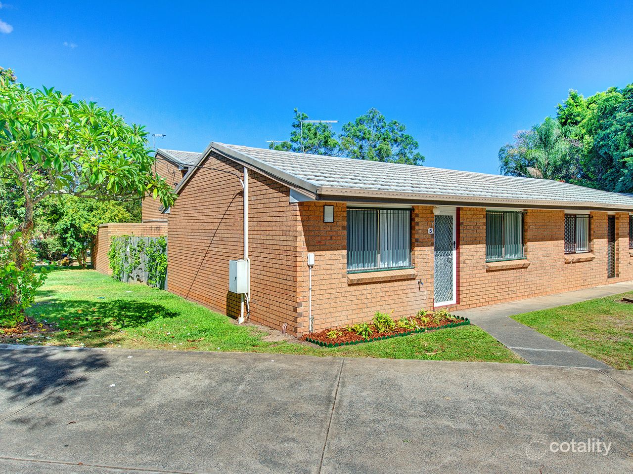 5/9 Cognac Ct, Kingston, QLD 4114