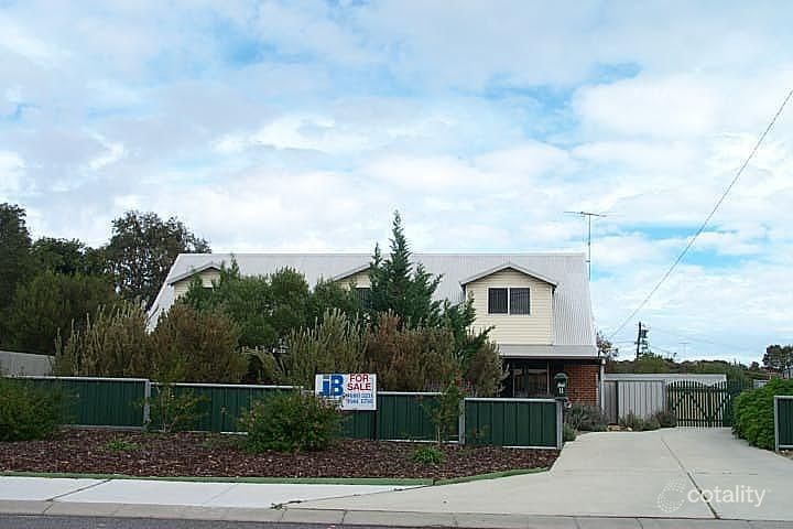 11 Frigate Cres, Yanchep, WA 6035