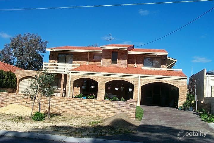 8 Matfield St, Marangaroo, WA 6064