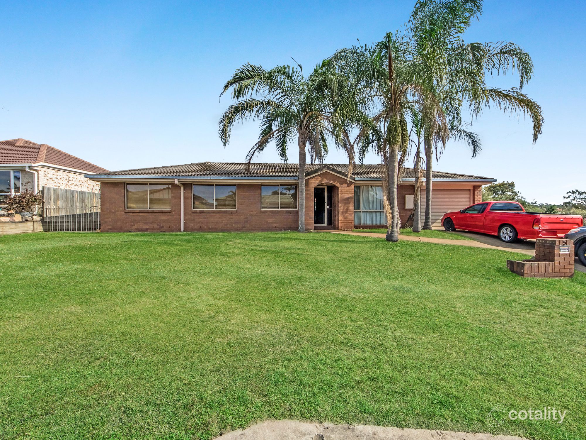5 Jura St, Brassall, QLD 4305