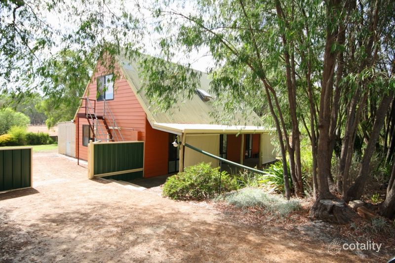 54 Coonan Ave, Dardanup West, WA 6236