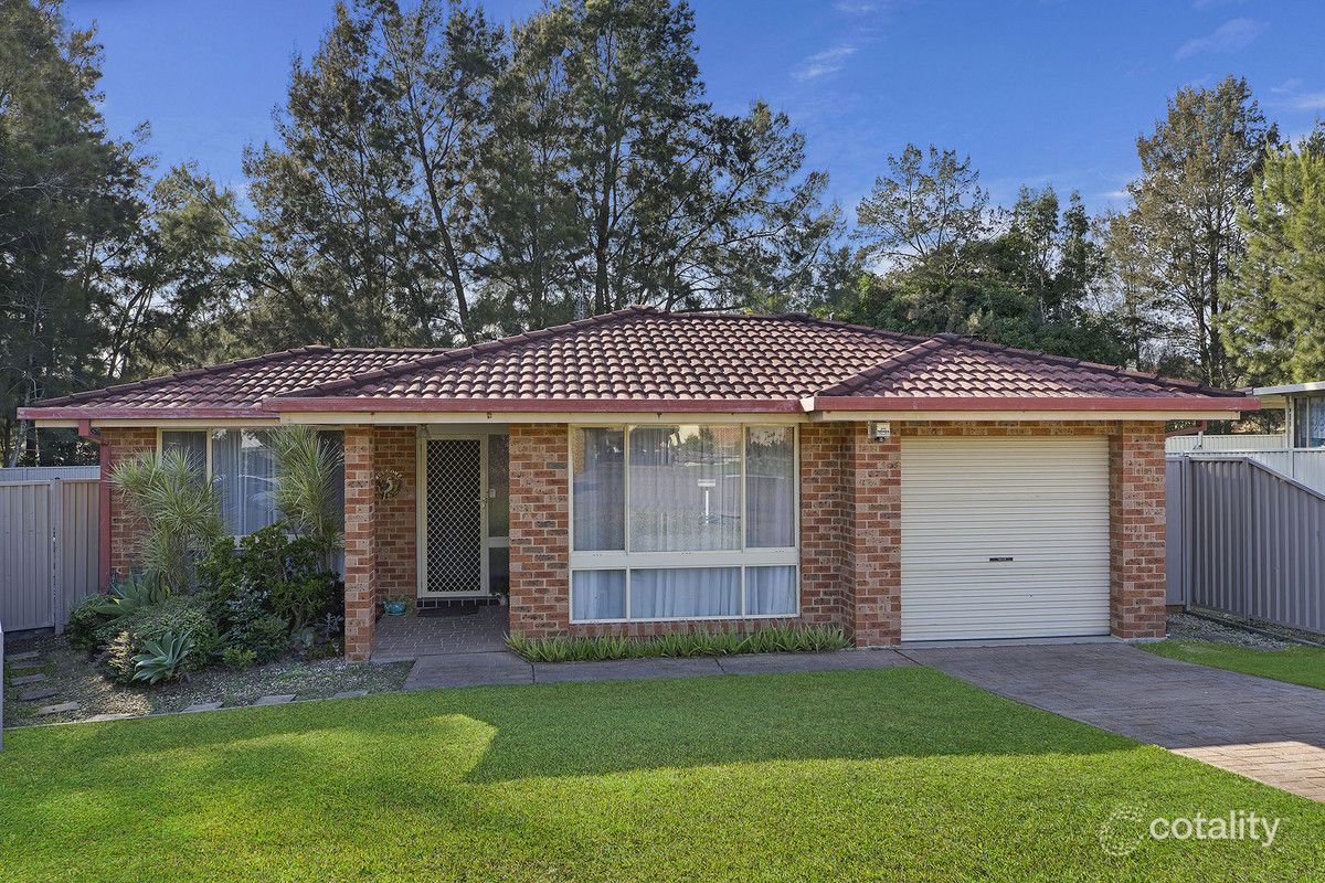 10 Tandara Cl, Blue Haven, NSW 2262
