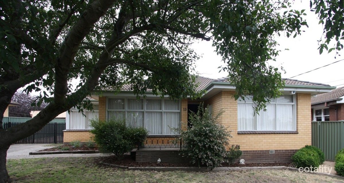 19 Oxford St, Wendouree, VIC 3355