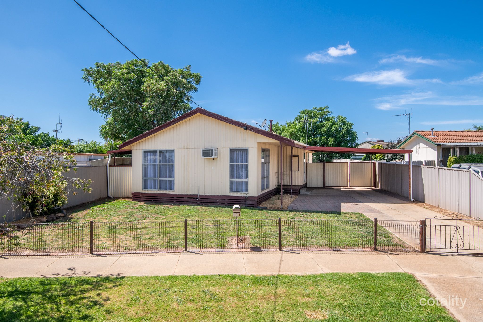 1 Surrey Ct, Shepparton, VIC 3630