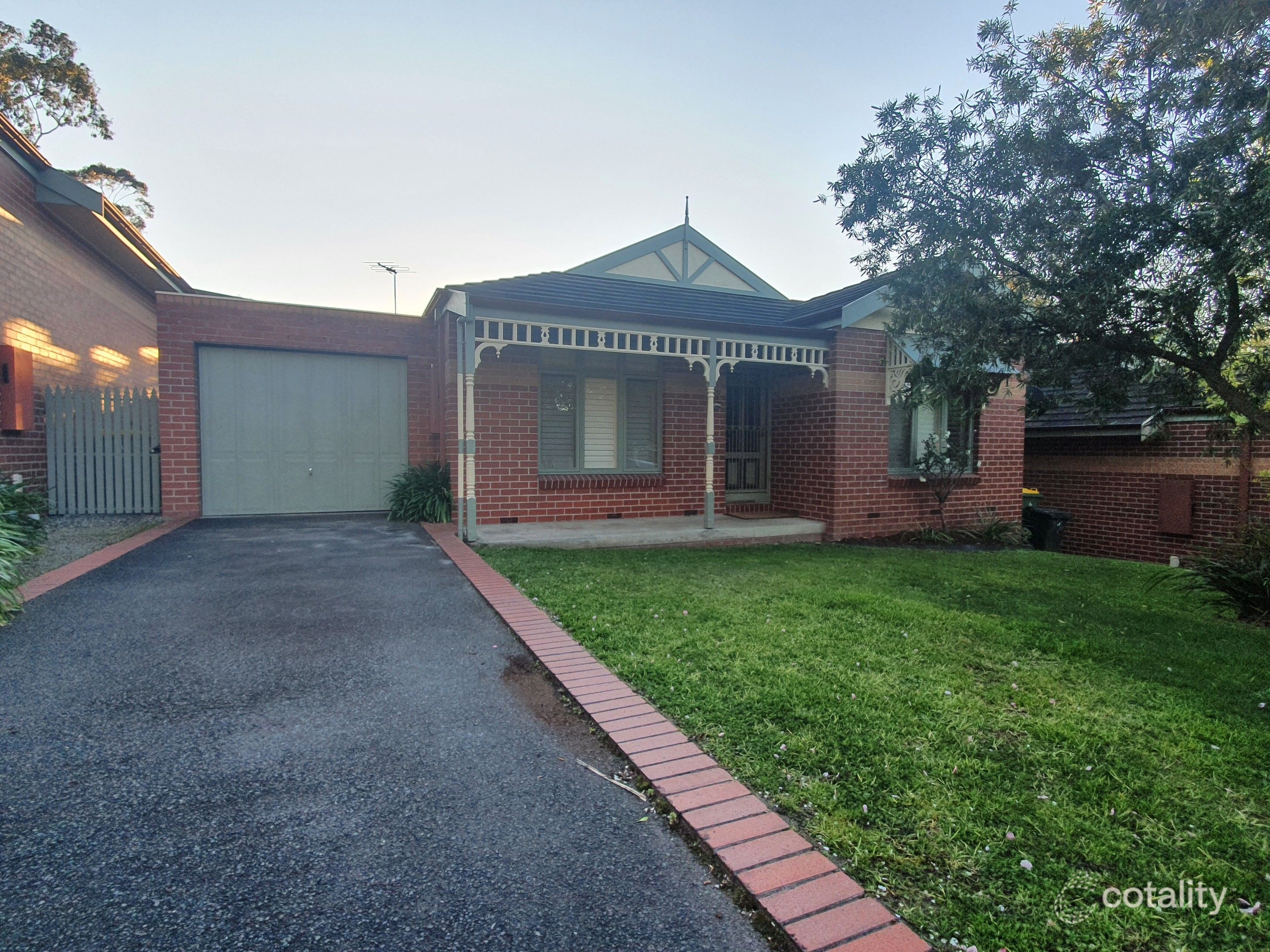 17 Piccadilly Cl, Greensborough, VIC 3088