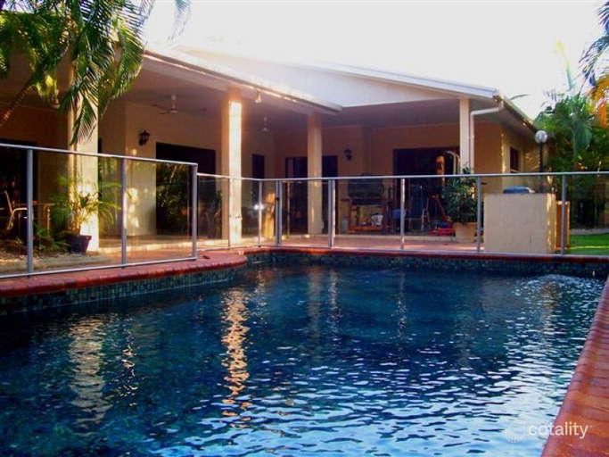 22 Edinburgh Cres, Brinkin, NT 0810