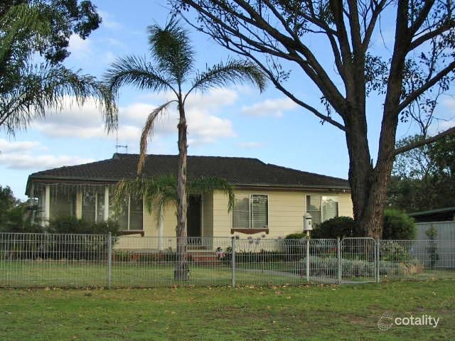 1 Angus Cl, Edgeworth, NSW 2285