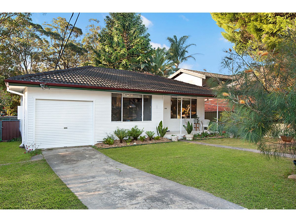 99 Albatross Rd, Berkeley Vale, NSW 2261