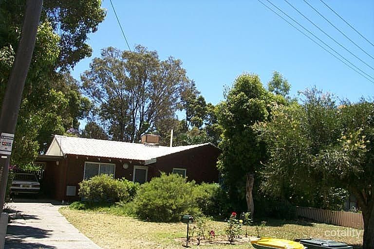 17 Bavich Rd, Armadale, WA 6112