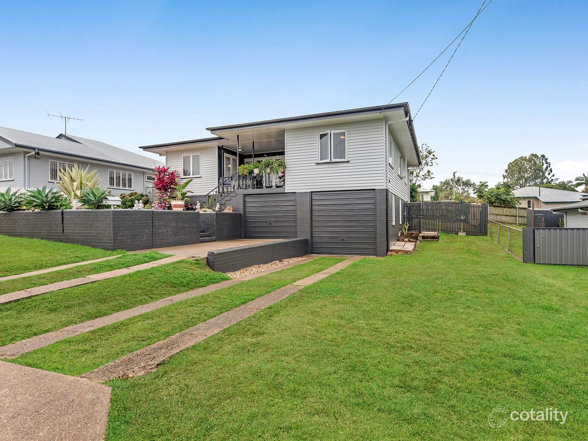 10 Edwards St, Eastern Heights, QLD 4305