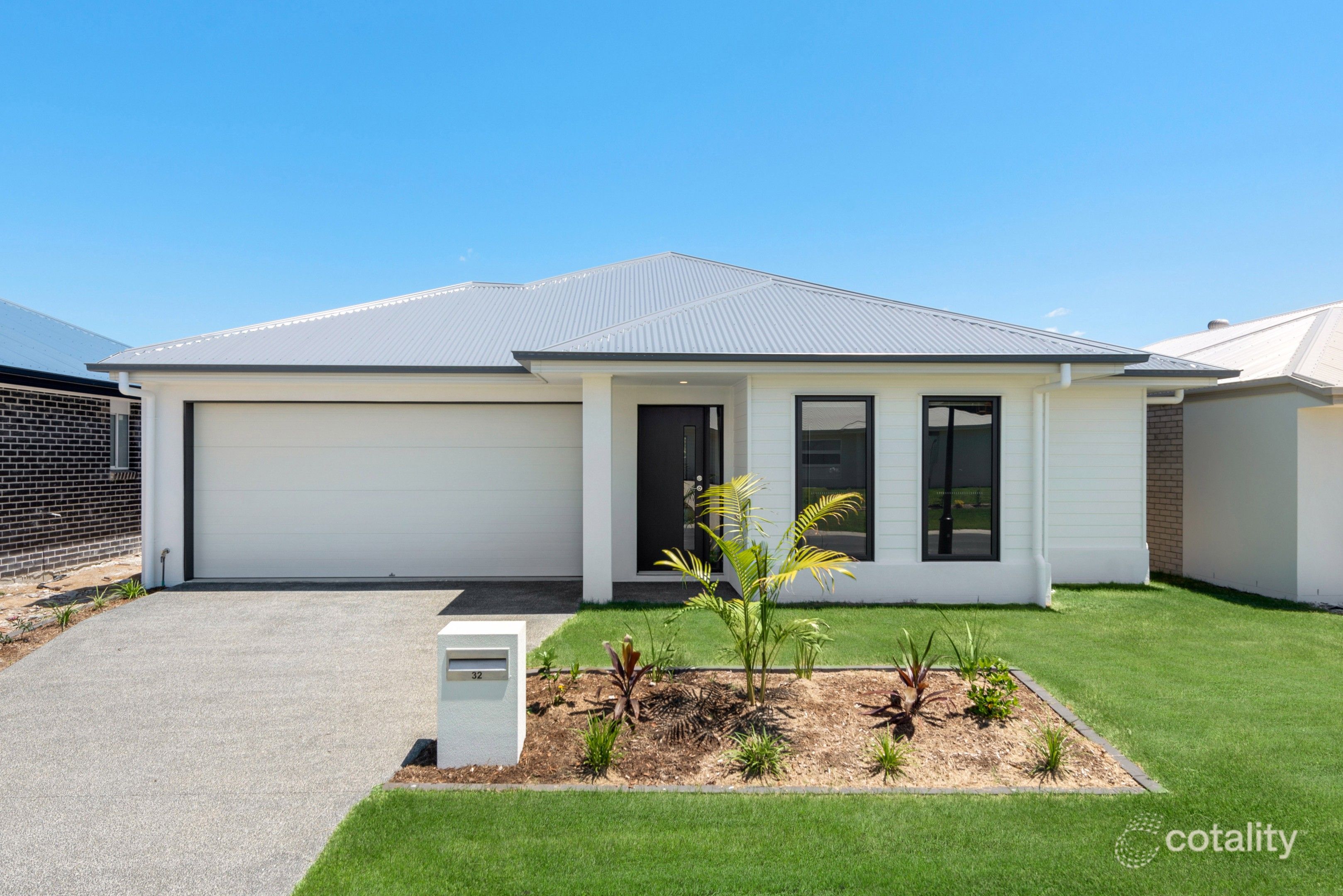 32 Flint Pl, Park Ridge, QLD 4125