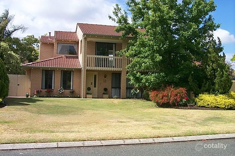 12 Red Wattle Pl, Churchlands, WA 6018