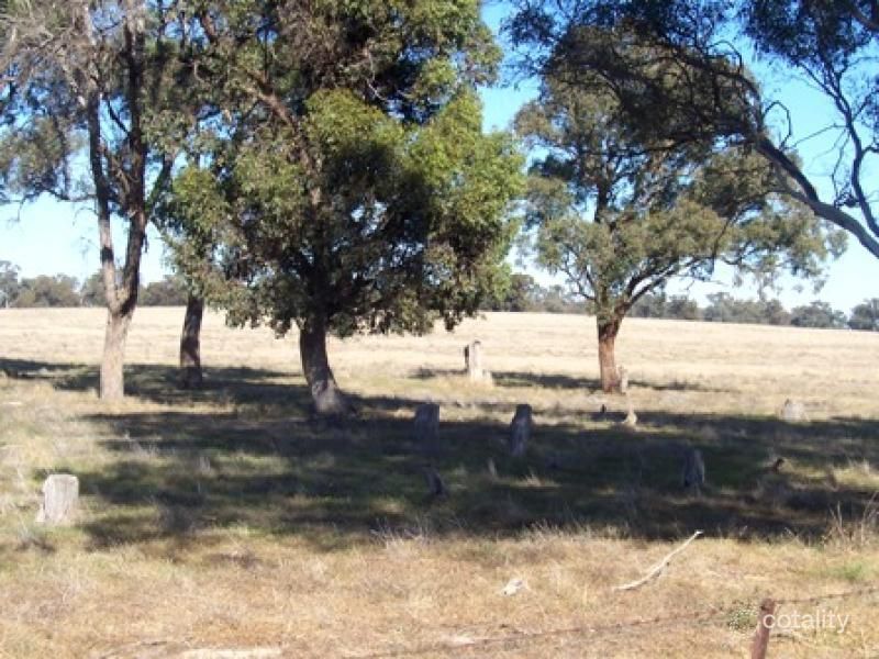 4129 Murray Valley Hwy, Rutherglen, VIC 3685