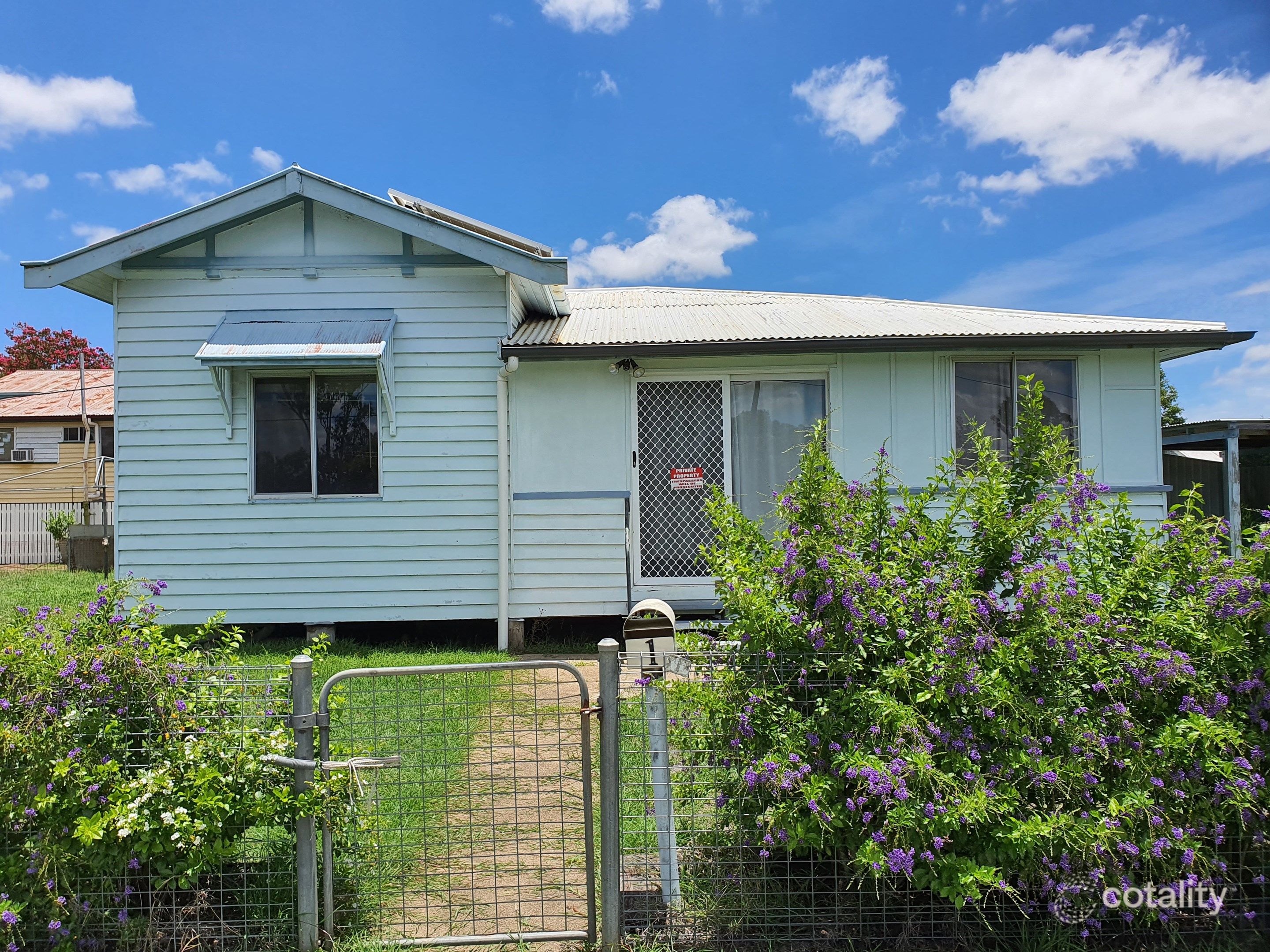 1 Eyre St, Monto, QLD 4630