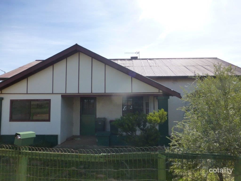 23 Buxton Cres, Peterborough, SA 5422