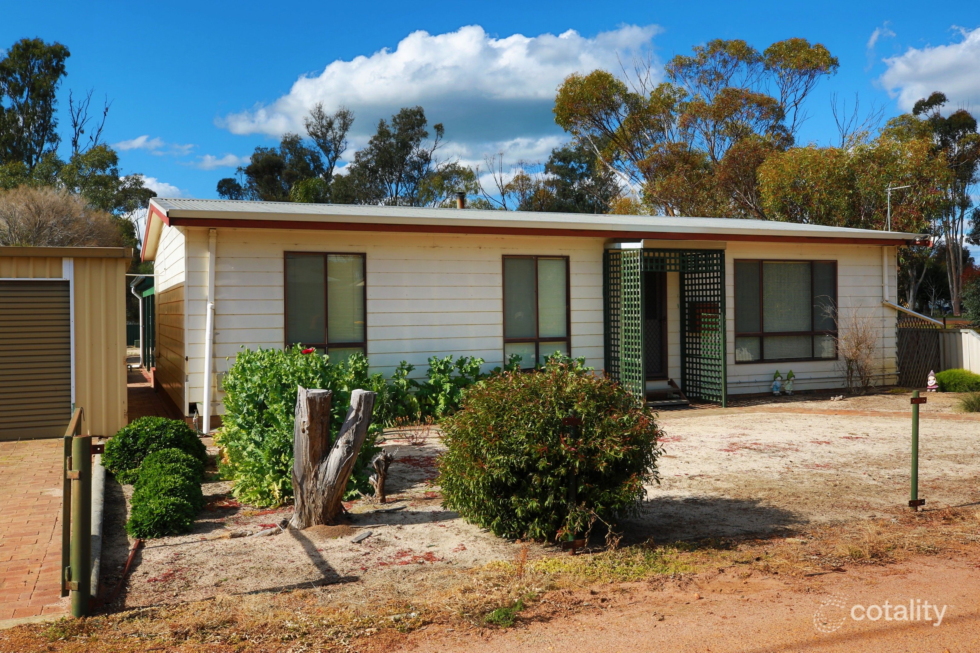 39 Collier St, Newdegate, WA 6355