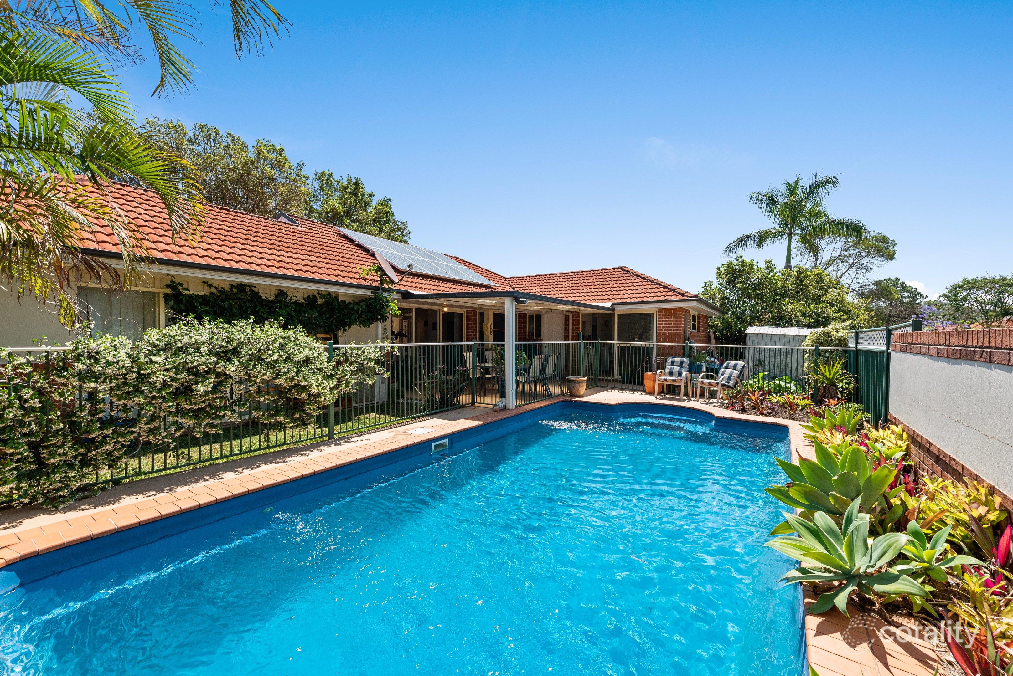 1 Nairn Ct, Cornubia, QLD 4130
