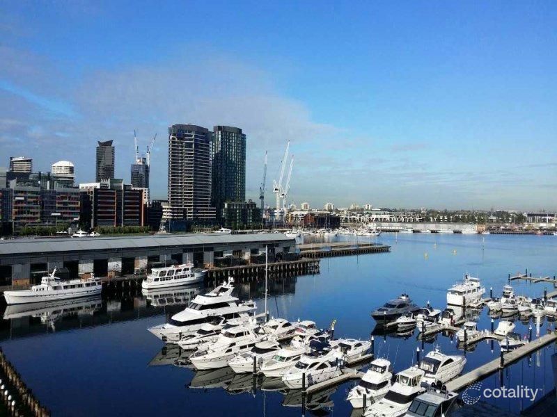602/2 Newquay Prom, Docklands, VIC 3008