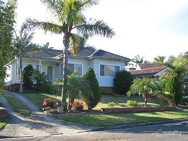 3 Macdonnell Ave, Fairfield West, NSW 2165