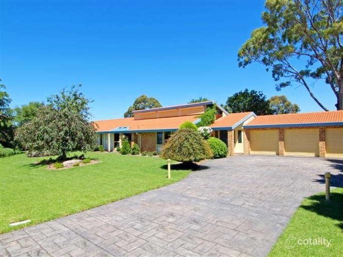 14-16 Chapel Cl, Cherrybrook, NSW 2126