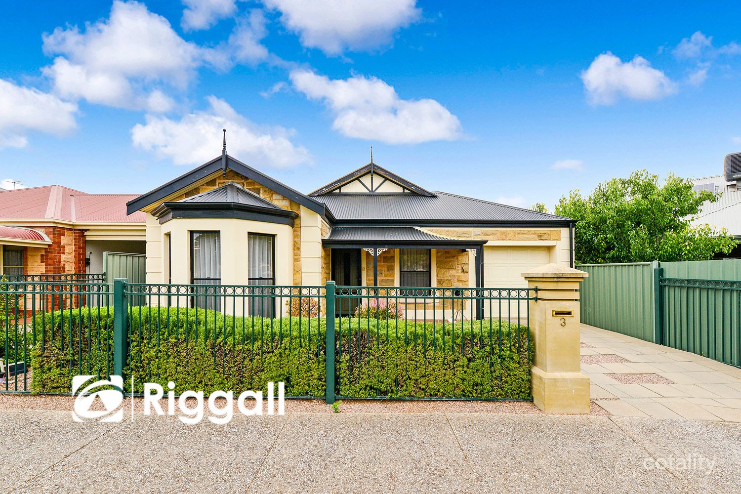 3 Iluka Cres, Mawson Lakes, SA 5095