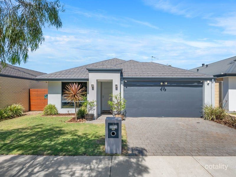 11 Bramham St, Landsdale, WA 6065