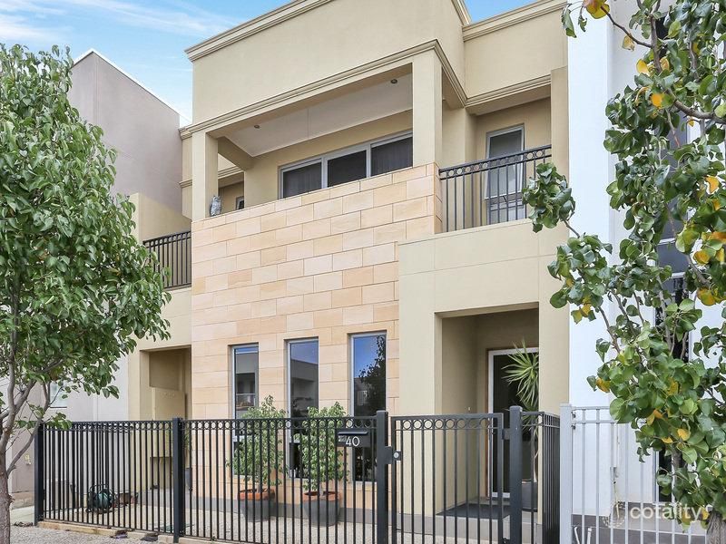 40 Harvey Cct, Mawson Lakes, SA 5095