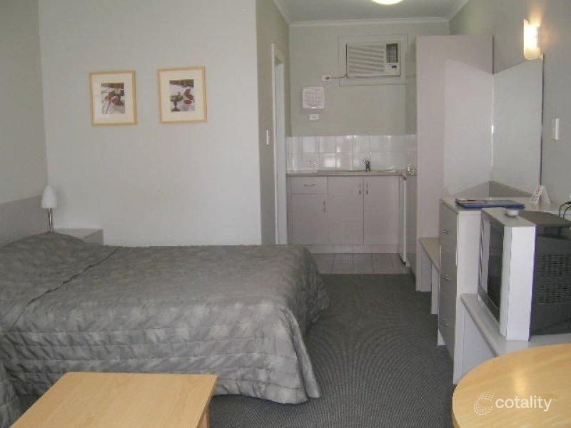 16/18 Raymond Gr, Glenelg, SA 5045