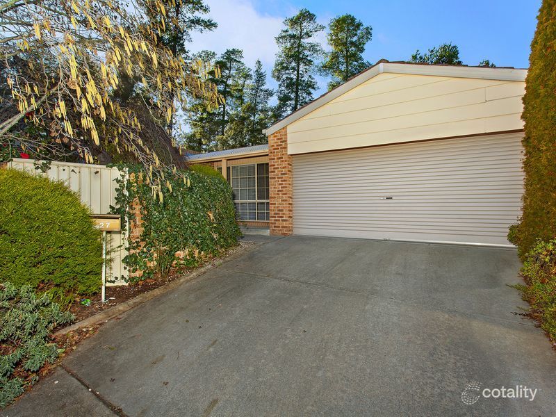 27 Rule St, Isaacs, ACT 2607