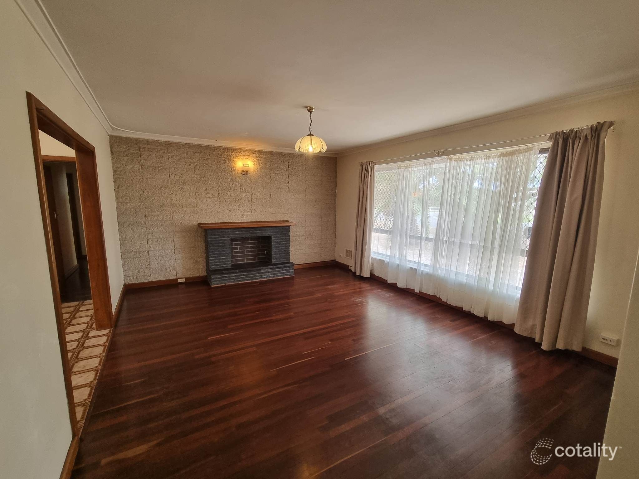 14 Houston St, Rockingham, WA 6168