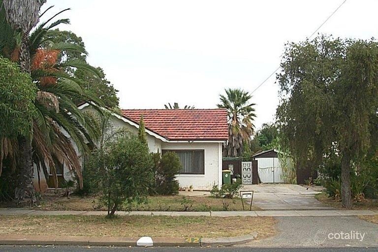 42 Gregory St, Belmont, WA 6104