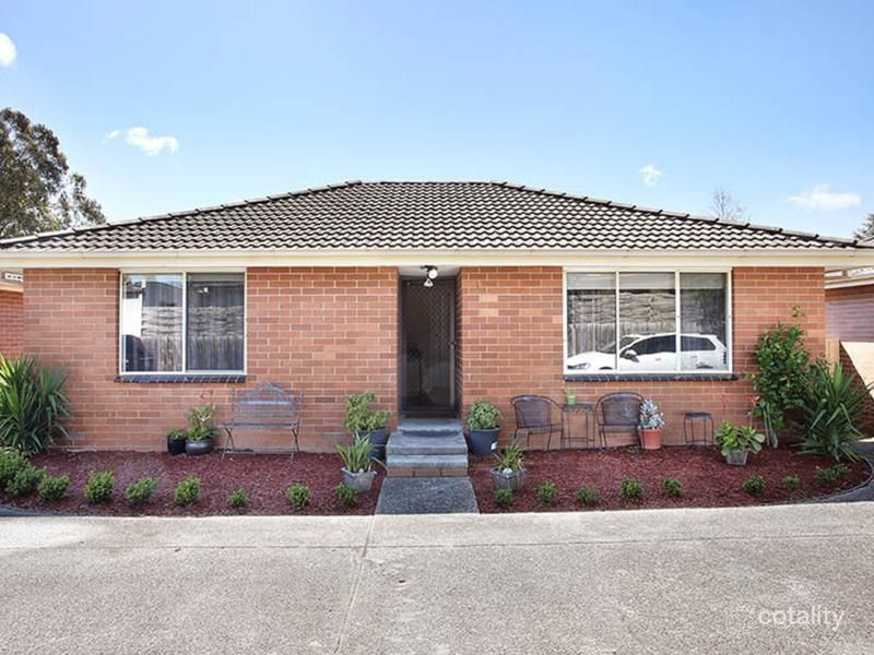 2/82 Eramosa Rd E, Somerville, VIC 3912