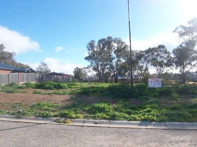28 Matilda Ave, Cootamundra, NSW 2590