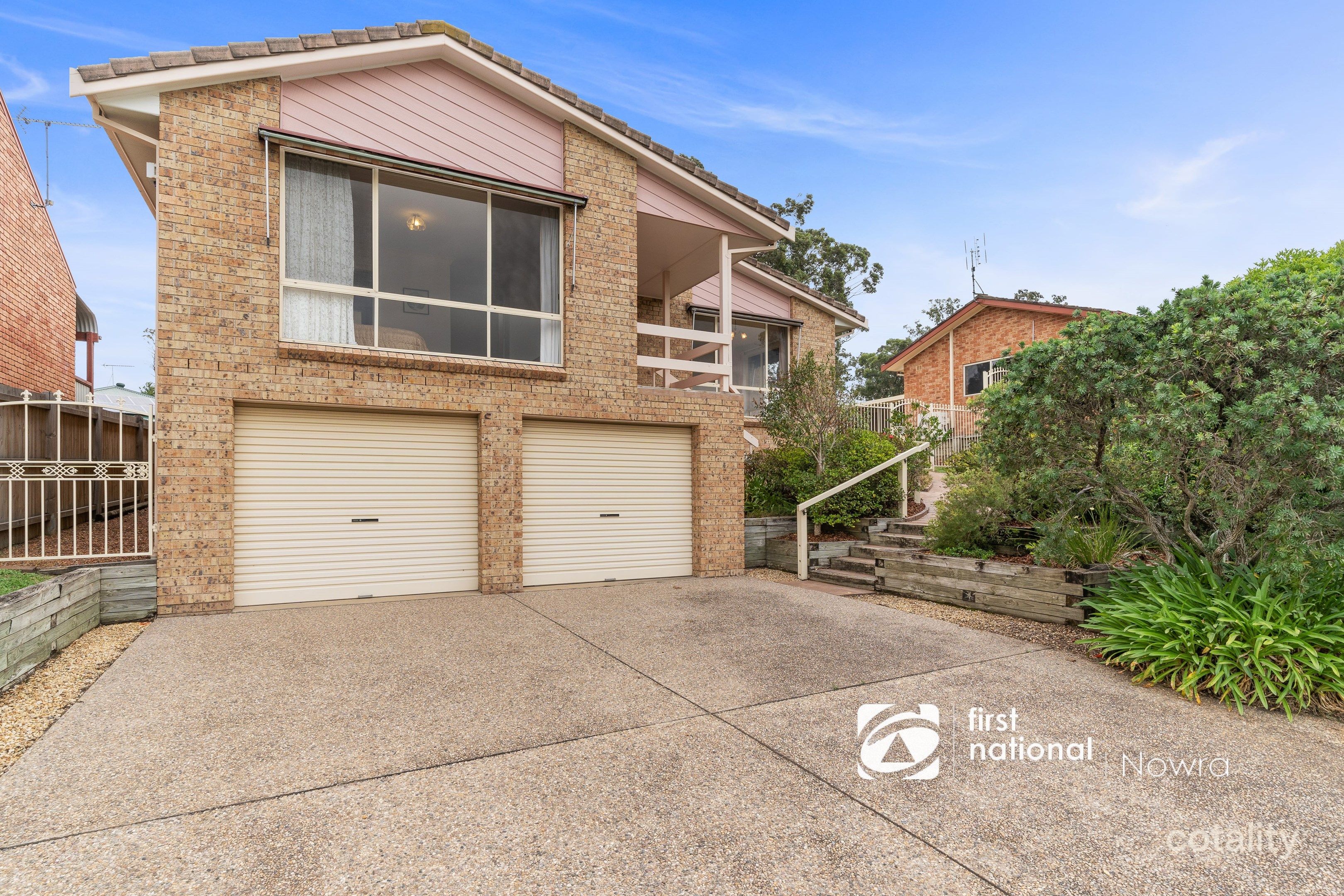 22 Lydon Cres, West Nowra, NSW 2541