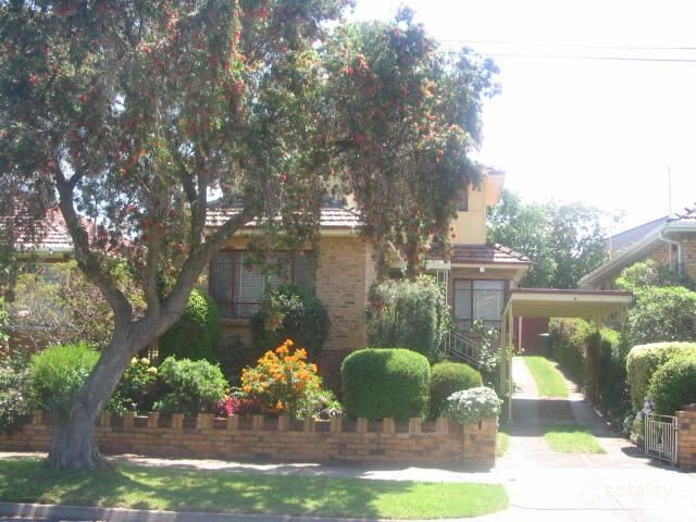 6 Parkstone Ave, Pascoe Vale South, VIC 3044