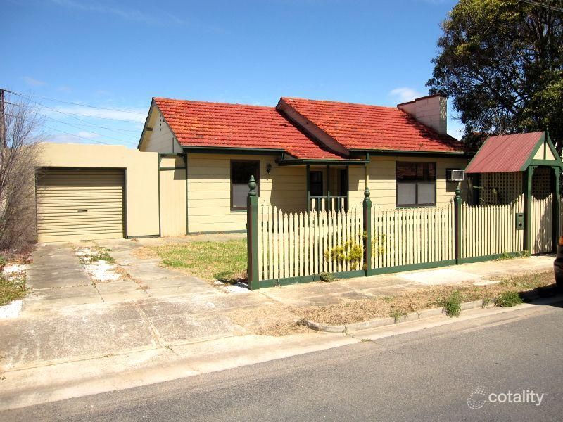 18 Laverack Rd, North Plympton, SA 5037