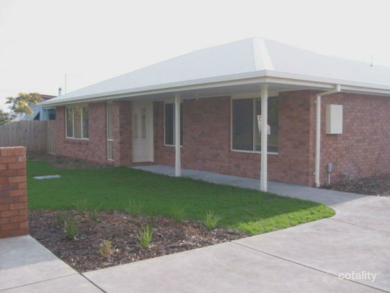 2/24 Powlett St, Inverloch, VIC 3996