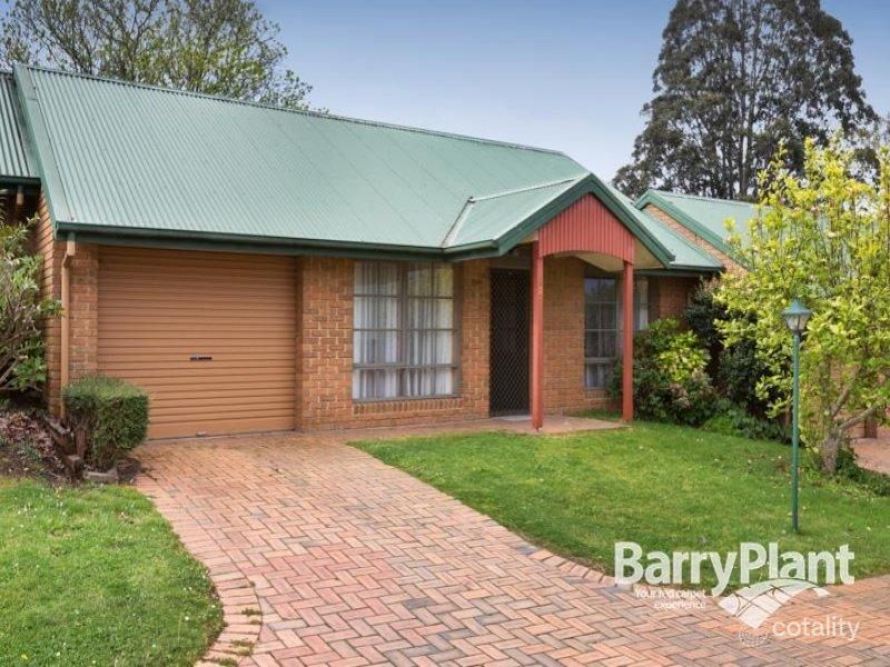 2/11 Westlands Rd, Emerald, VIC 3782