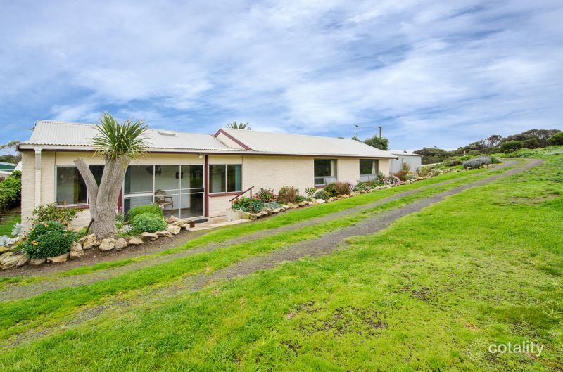 9 North West Tce, Beachport, SA 5280