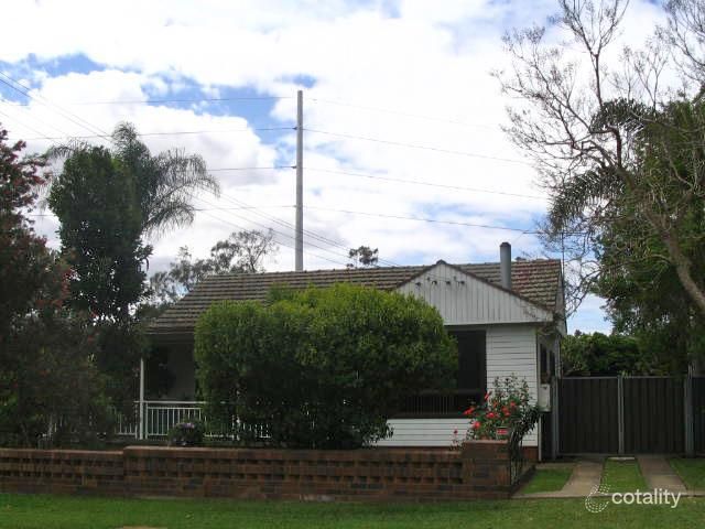19 Taloma Ave, Lurnea, NSW 2170