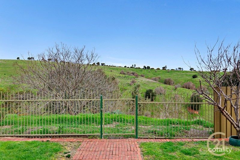 10 Lachlan Dr, Craigmore, SA 5114