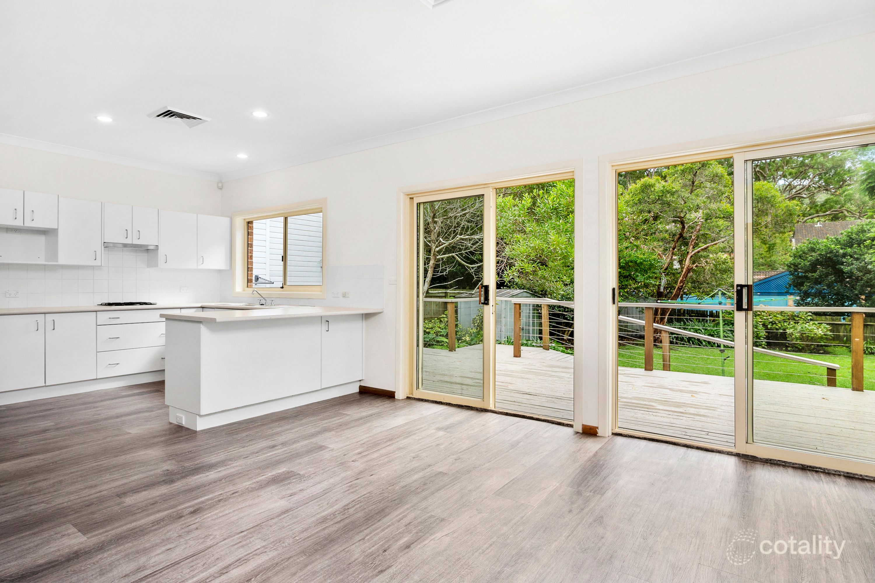 98 Avalon Pde, Avalon Beach, NSW 2107