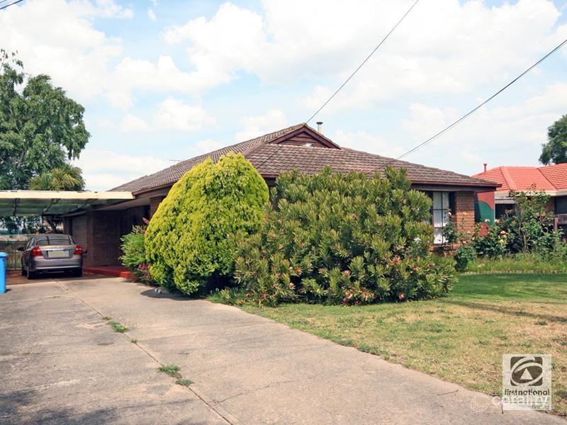 10 David Ave, Cranbourne, VIC 3977