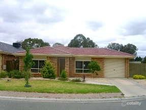 34 Caroline Dr, Paralowie, SA 5108