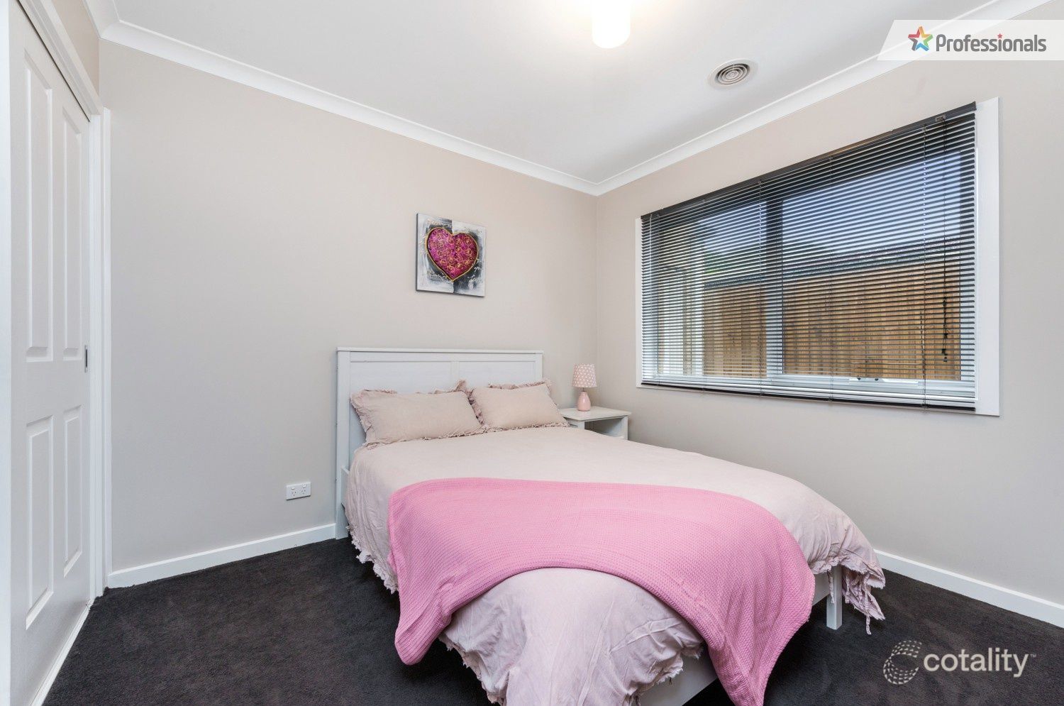 24b Applegum Cres, Ferntree Gully, VIC 3156