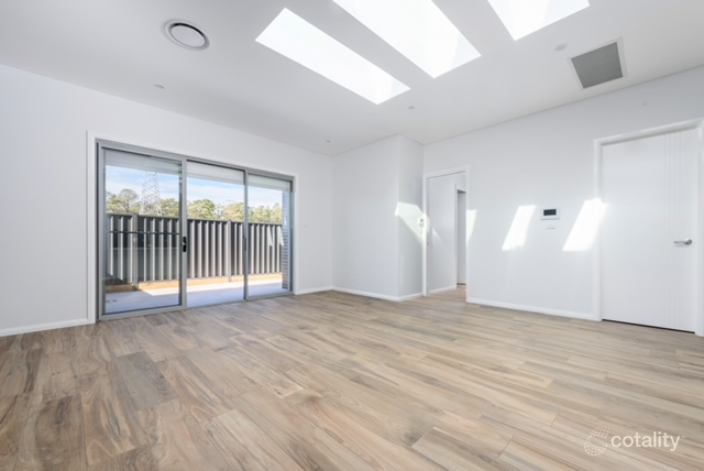 72 Lionel Rose St, Holt, ACT 2615