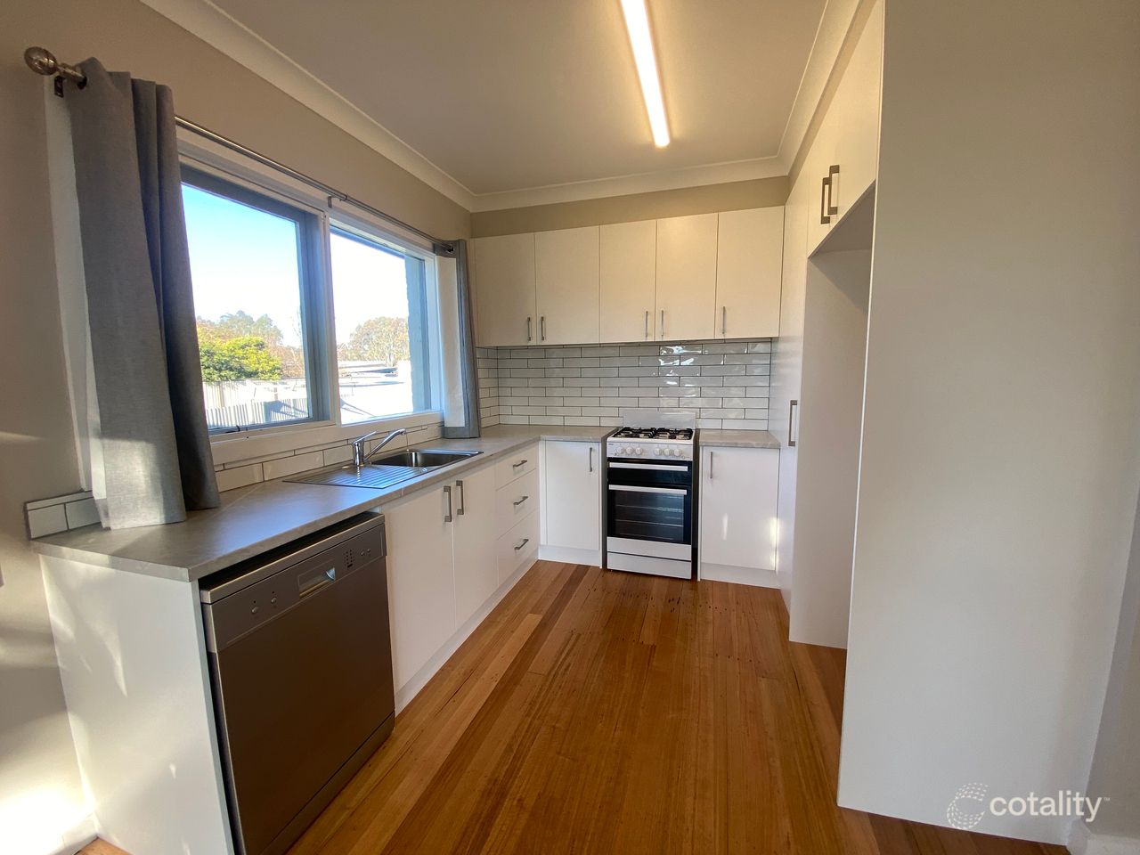 25 Mullins Rd, Killara, VIC 3691