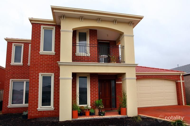 32 Eagle Way, Deer Park, VIC 3023